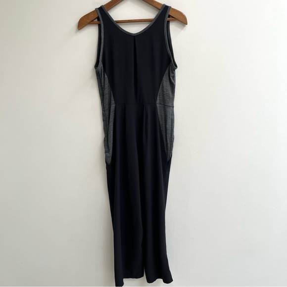 Smartwool Merino Sport Jumpsuit Black Gray Size Small 
Hiking Outdoor Camping S - Picture 8 of 13
